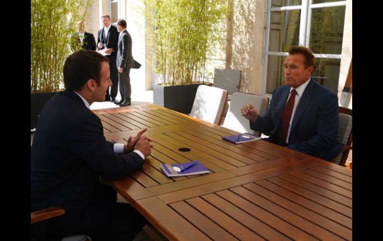 El actor dijo que tuvo una reunión ‘maravillosa’ de una hora con el mandatario francés. AFP / G. Hasselt