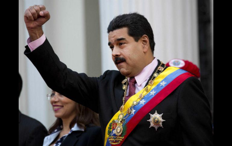 Aseguran que el mandatario venezolano ha impuesto un ‘golpe de estado continuado’ que incluyó la castración de la Asamblea Nacional. AP / ARCHIVO