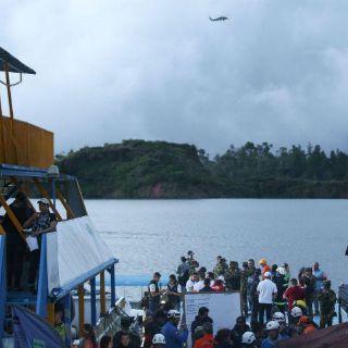 Confirman seis muertos y 31 desaparecidos por naufragio en Colombia