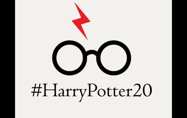 El libro “Harry Potter y la Piedra Filosofal” salió a la venta el 30 de junio del 1997 bajo la editorial inglesa Bloomsbury. ESPECIAL /