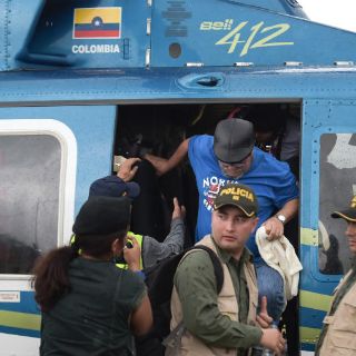 Culmina entrega de armas de FARC con acto oficial en sur de Colombia