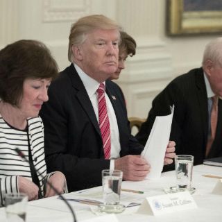 Republicanos aplazan votación en ley de salud