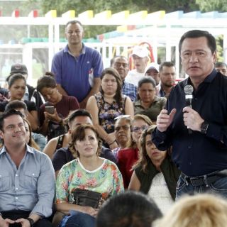 Osorio Chong visita la colonia Jalisco e inaugura obras