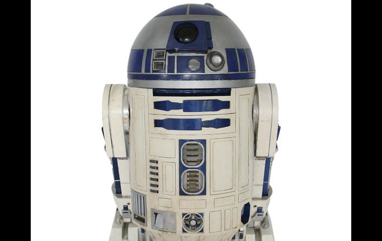 El R2-D2 de 109 centímetros de altura apareció en la trilogía original de la serie espacial. AP / ARCHIVO
