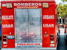 Los bomberos tapatíos lograron sofocar el incendio cerca de las 04:00 horas. ESPECIAL / ARCHIVO