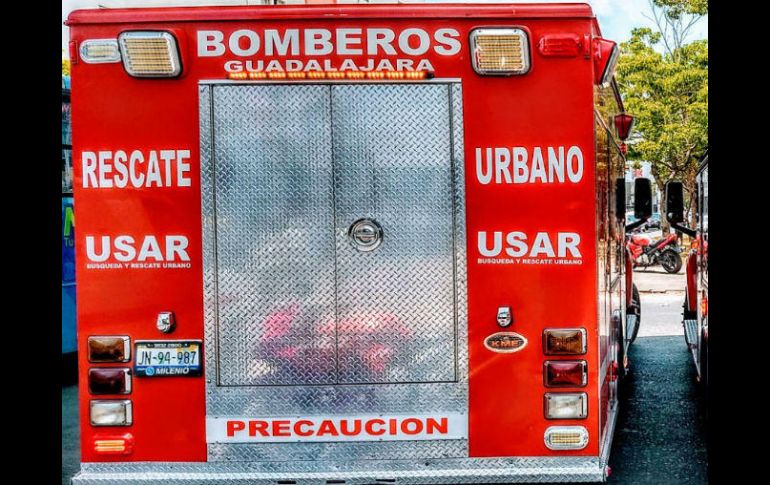 Los bomberos tapatíos lograron sofocar el incendio cerca de las 04:00 horas. ESPECIAL / ARCHIVO