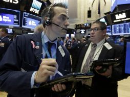 Wall Street cerró a la baja arrastrado por el sector tecnológico. AP / R. Drew