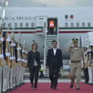 Peña Nieto arriba a Colombia para Cumbre del Pacífico