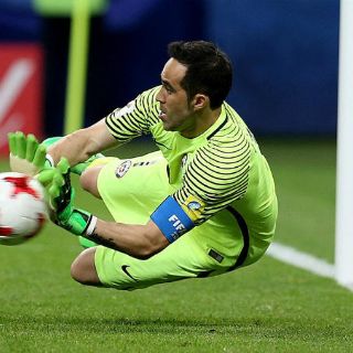 Bravo y Ter Stegen se verán las caras en Rusia