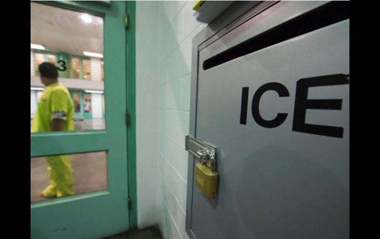 La ICE señala que el objeto de la política es desquiciar los métodos y rutas usadas por organizaciones criminales transnacionales. AFP / ARCHIVO