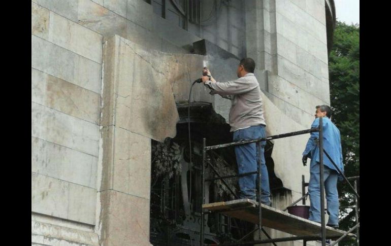 El incendio fue identificado alrededor de las 04:45 horas. ESPECIAL /  INBA