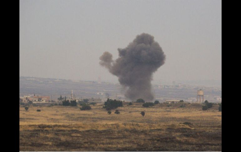 Bashar Assad y Rusia niegan haber usado armas químicas; acusan a la oposición de haber lanzado el ataque. EFE / A. Safadi