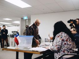 Unas 13.5 millones de personas habilitadas participan en los comicios de este día. TWITTER / @mbachelet