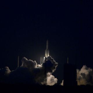 Fracasa  lanzamiento de cohete espacial Larga Marcha 5 Y2