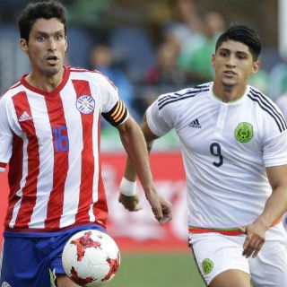 Alan Pulido regresa a Guadalajara