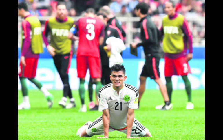 Realidad mexicana. La cara de Luis Reyes lo dice todo, tras ser superados por los portugueses en el partido por el tercer lugar. AFP /