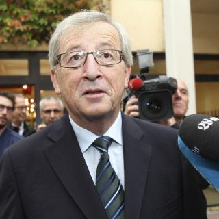 Juncker llama ‘ridículos’ a diputados de Parlamento Europeo