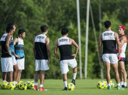Matías Almeyda ha encontrado el momento ideal para llamar al primer equipo del Guadalajara a elementos de cantera destacables. MEXSPORT /