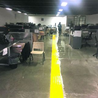 Encharcamiento en Junta, por líneas sanitarias tapadas