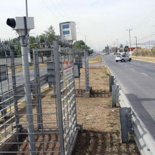 Oposición descalifica consulta sobre fotomultas