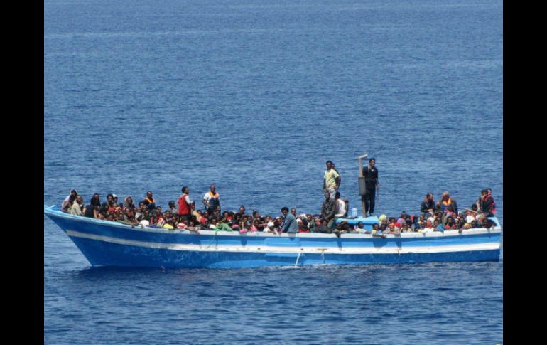 Los migrantes llegaron en buen estado de salud al puerto de Motril, en España. EFE / ARCHIVO