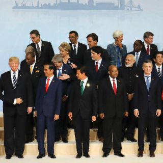 Trump, a la orilla de la foto del G-20 por protocolo