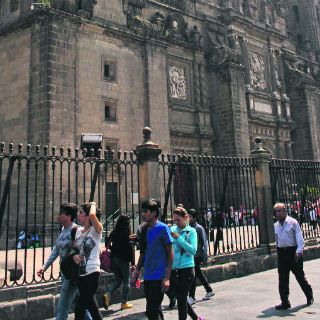 Encuentran ofrenda y tesoro Mexica