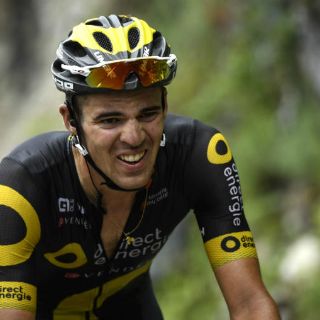 Calmejane aprieta los dientes y gana octava etapa del tour