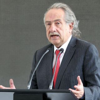 Con reclamos no se ganan partidos: Decio de María