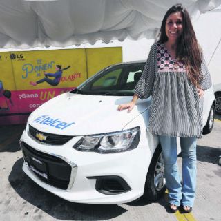Hacen entrega de los premios 'Telcel y LG te ponen al volante'