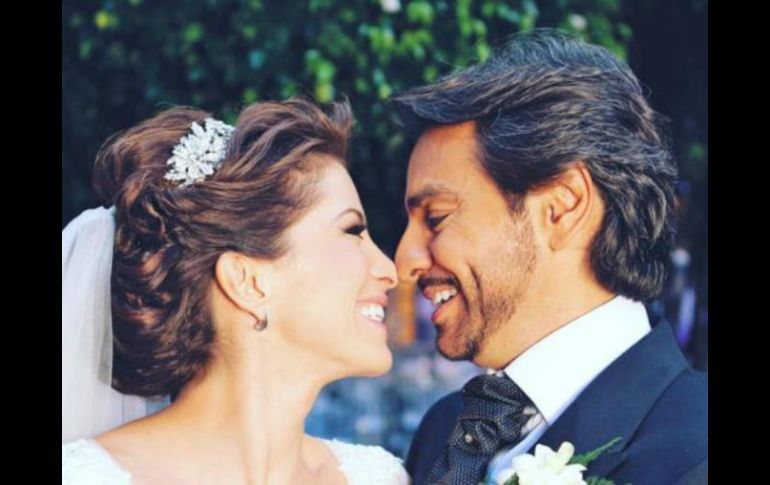 La vocalista de Sentidos Opuestos publicó en su cuenta de Instagram una fotografía de su boda. INSTAGRAM / Alesandra Rosaldo