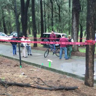 Vinculan a baleado en Los Colomos con crimen organizado