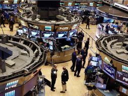 Los sectores tecnológico (1.44 %), energético (0.59 %) y el de materias primas (0.47 %) tuvieron ascenso. EFE / ARCHIVO