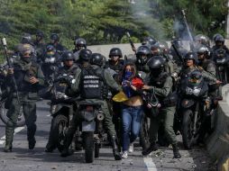 Las protestas antigubernamentales han dejado al menos 92 muertos, más de mil 500 heridos y unos 500 detenidos. EFE / M. Gutiérrez