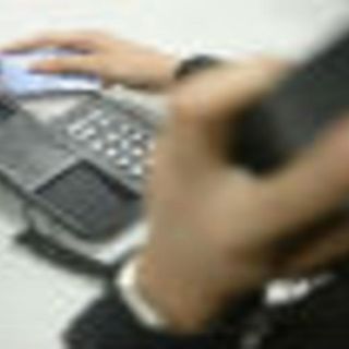 Slim fortalece su red