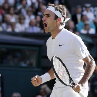 Federer vence a Raonic y llega a semis en Wimbledon