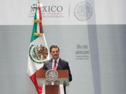 El Presidente encabezó la ceremonia a los Abogados; expresó que la prioridad es devolver la confianza en las instituciones. SUN / I. Stephens