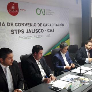 Promueven capacitación en sector agroalimentario