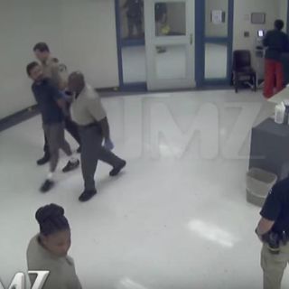 Shia LaBeouf se disculpa por su mal comportamiento