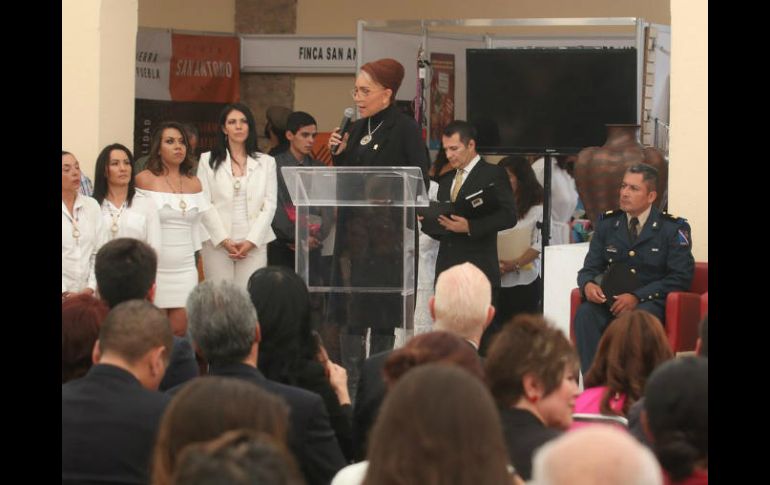 ''Serán llamados a comparecer y el 15 de agosto tendremos que estarle tomando protesta al nuevo titular'', indica Limón. TWITTER / @MaElenaLimon_