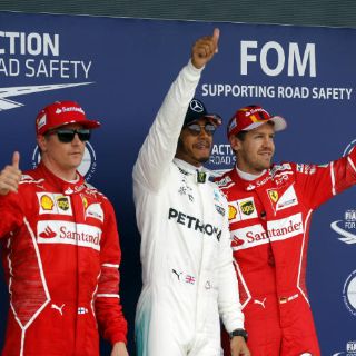 Lewis Hamilton logra su quinta 'pole' en Silverstone