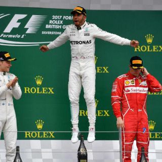 Hamilton se impone en Silverstone