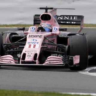 ‘Checo’ Pérez rescata dos puntos en Silverstone