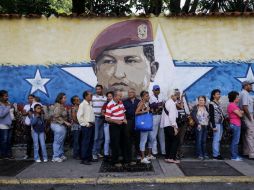 Las cifras preliminares indicaban una participación mayor a los cinco millones de votantes, de un padrón de 19.8 millones de electores. EFE / M. Gutiérrez
