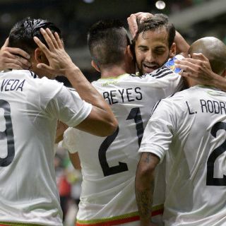 México avanza a cuartos de Copa Oro