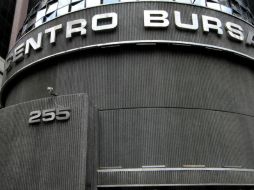 Durante esta jornada, en la BMV se operó un volumen de 211.8 millones de títulos. NTX / ARCHIVO