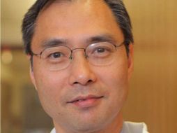 Los padres del bebé quieren continuar el tratamiento de su hijo con el Dr. Michio Hirano. AP / Columbia University