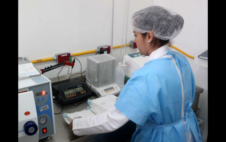 Resaltan que este alimento es de vital importancia para el recién nacido. EL INFORMADOR / ARCHIVO