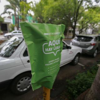 Por tercera ocasión aplazan el cobro de nuevos parquímetros