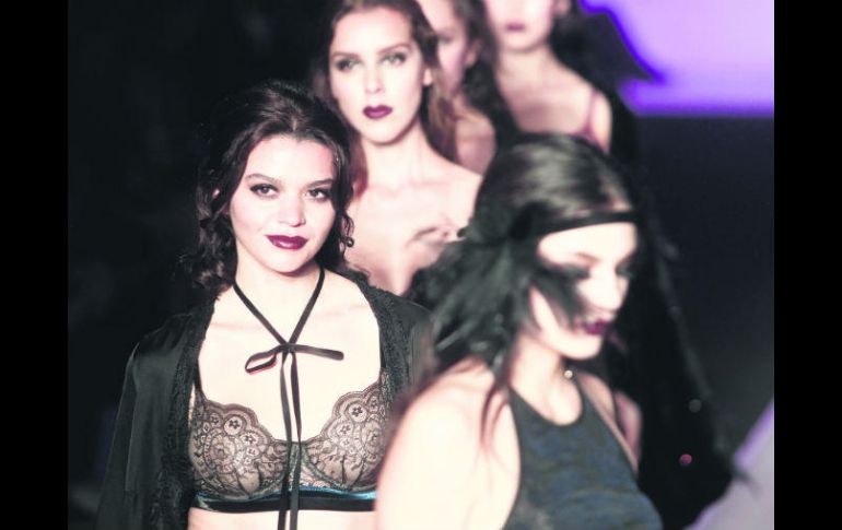 Los listones delgados complementan los coordinados íntimos dando un toque de elegancia, feminidad y sofisticación. EL INFORMADOR / A. Camacho